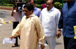 Mayawati threatens to resign from Rajya Sabha